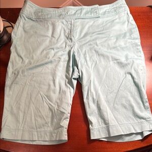 Briggs New York Women's Turquoise Bermuda Shorts, size 14, Preowned